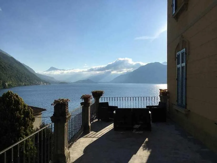 Villa Peroni Lake Como Vintage Argegno 0*,  Italy
